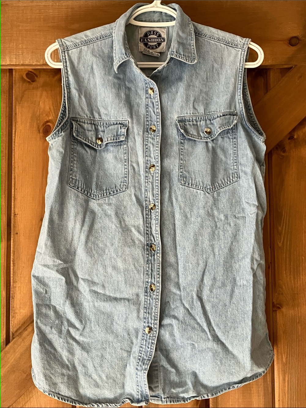 Vintage denim cotton button up sleeveless top